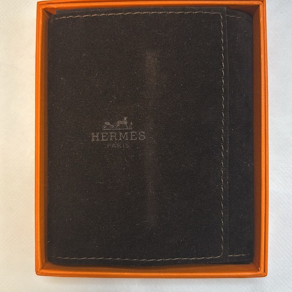 Beautiful Hermes Earrings - Picture 4 of 5